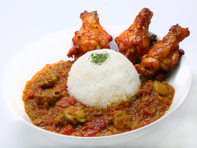 プレミアムメニュータンドリーチキン・・１７００円