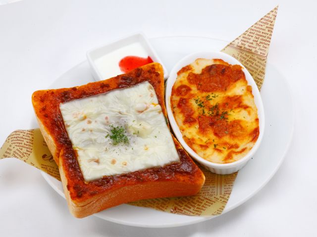 モーニングメニューカレートーストセット