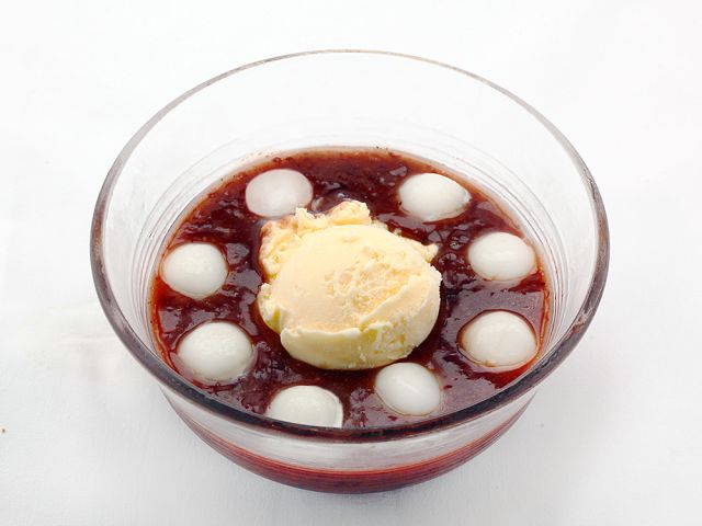 イベントメニュー【夏】白玉ぜんざいバニラアイス添え
