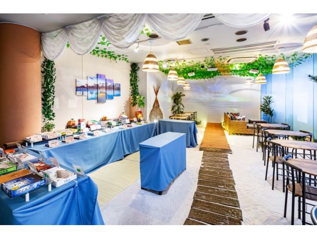 朝は朝食会場だった場所が、ゲームボードコーナーに大変身！2人でも楽しめる数十種類のボードゲームをご用意♪
