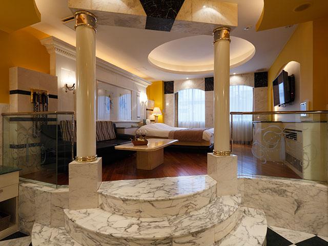 HOTEL RAY FIELD ( ホテル レイ フィールド )