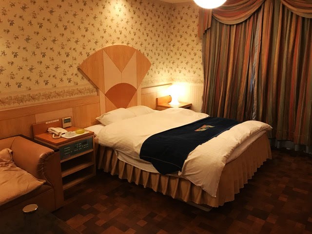 男塾ホテルグループ モア