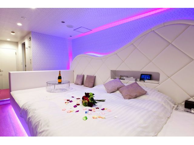HOTEL NOBLE