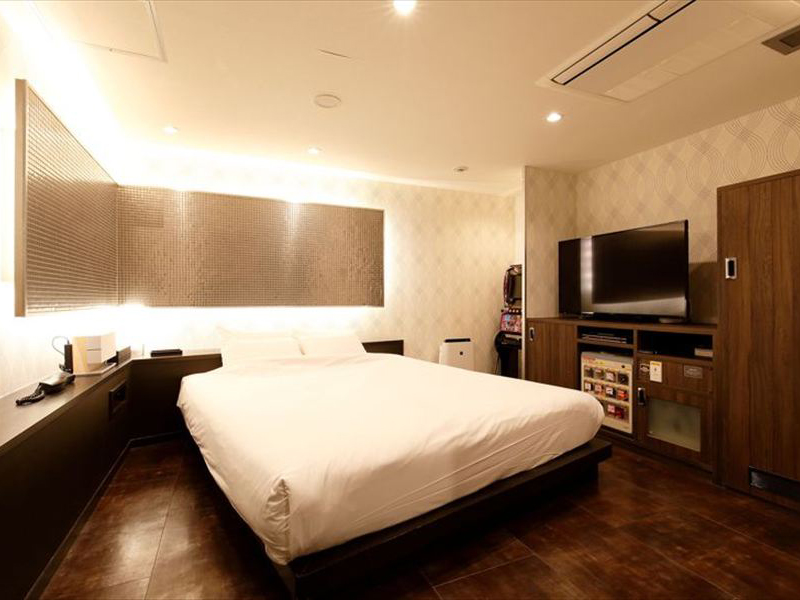 802｜Suite