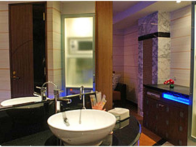HOTEL Aube(ホテル オーブ)