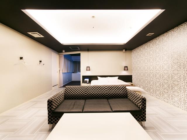 HOTEL LOTUS 豊中店