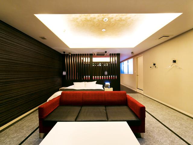 HOTEL LOTUS 豊中店