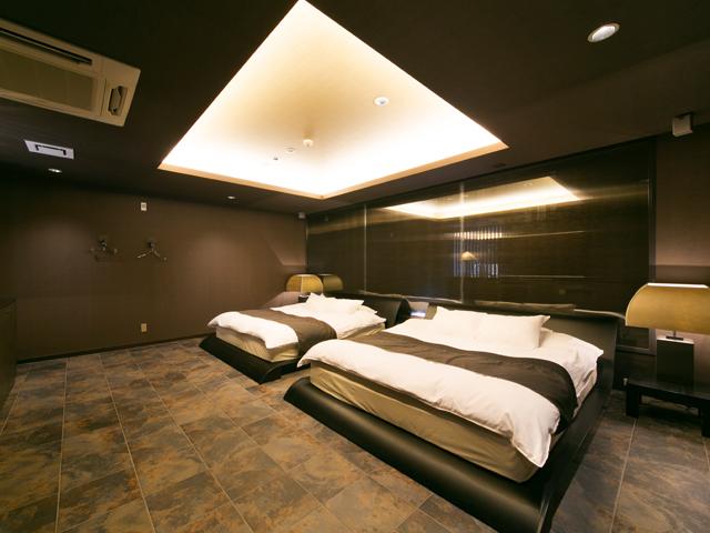 HOTEL LOTUS 豊中店