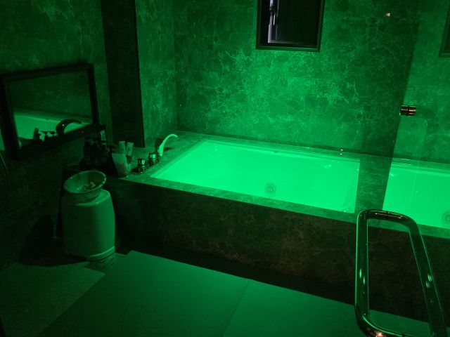 オールインマットルーム 715