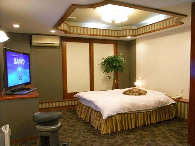 部屋タイプ1 こだわりを感じるゴージャスな雰囲気