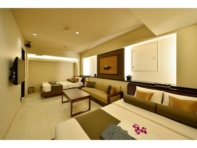 PREMIUM / SUITE PREMIUM TWIN ROOM