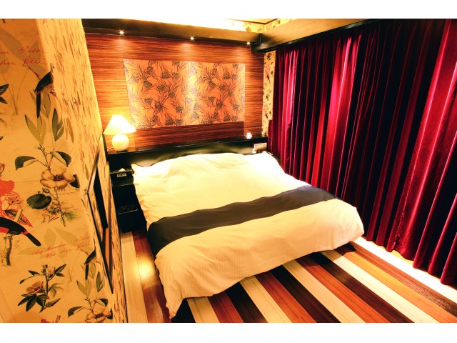 HOTEL LUANA