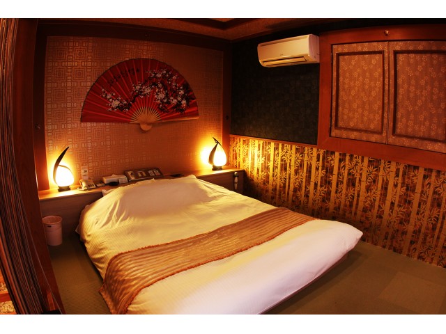 HOTEL ONE NINE