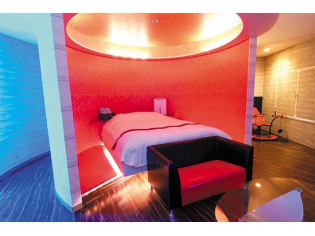 HOTEL cache-cache