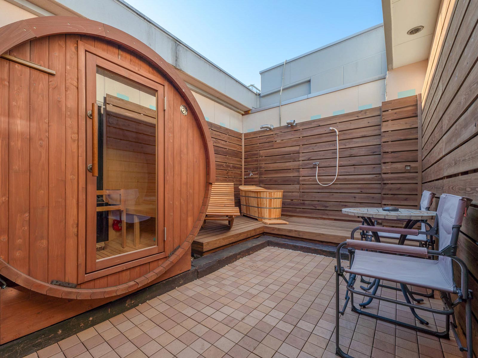 Fタイプ｜Room 101_2