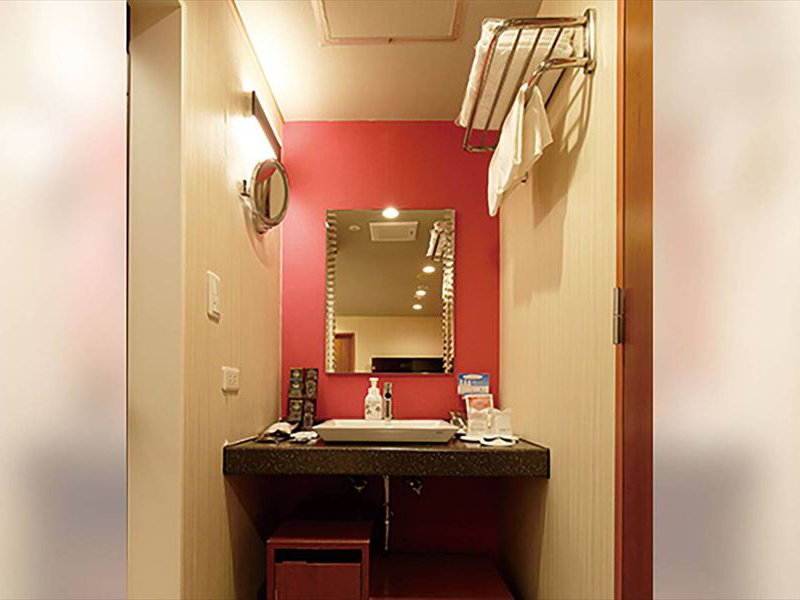 503｜Economy Room 