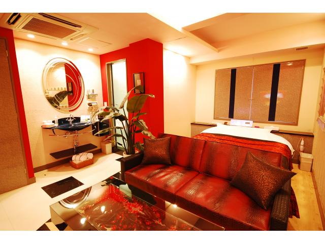 HOTEL SARA鴻巣(ホテル サラ)