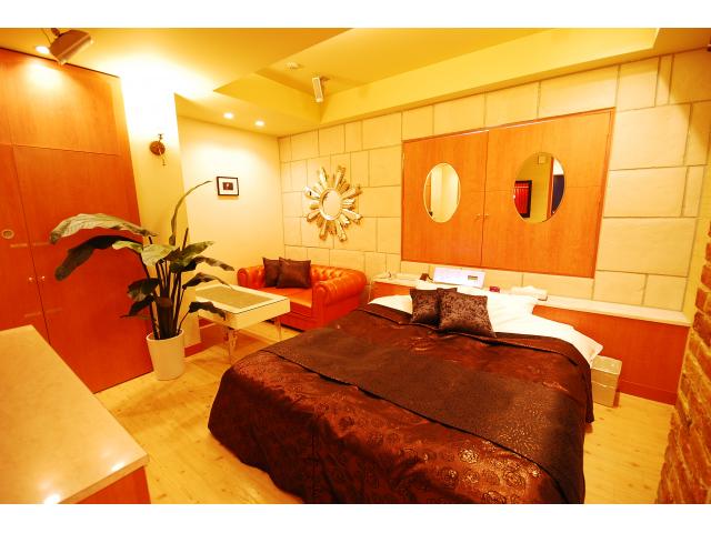 HOTEL SARA鴻巣(ホテル サラ)