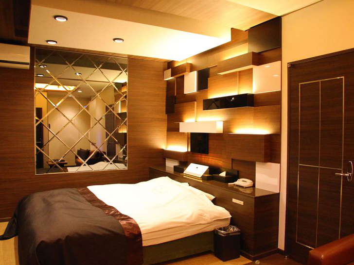 203【アルファ】