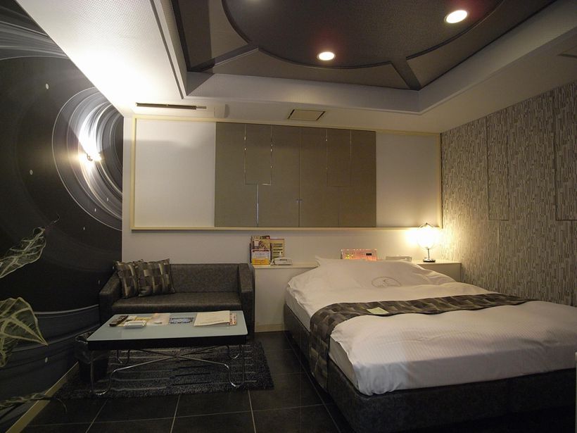 208【マキシム】