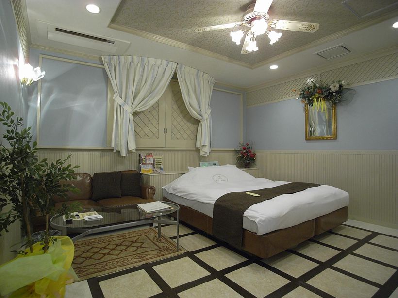 211【マキシム】