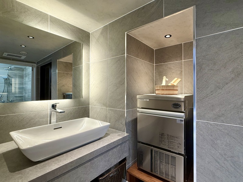 パウダールーム