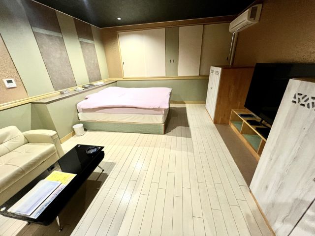 【新館】 213号室