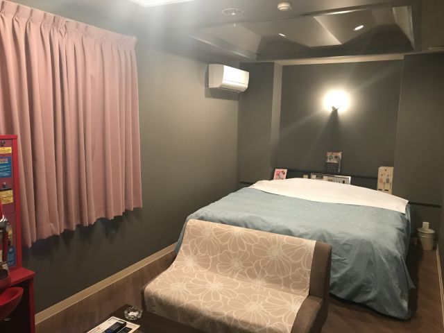 201 / 204 204号室