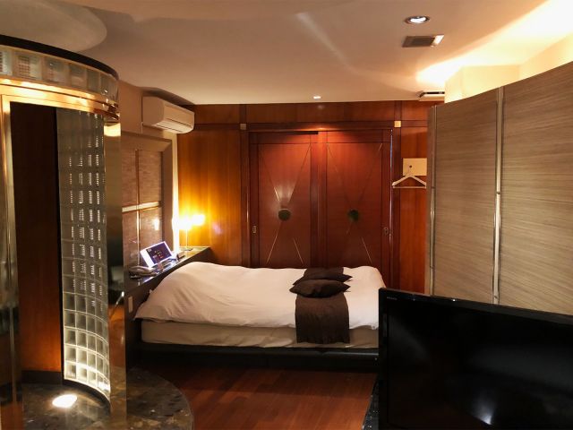 HOTEL JULIAN(ホテル ジュリアン)