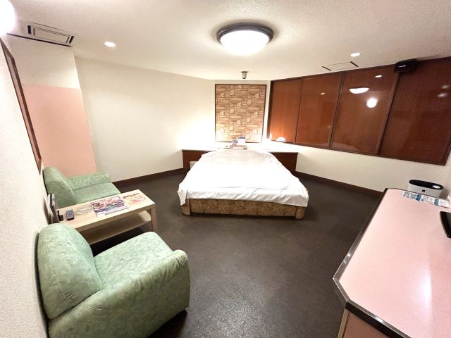 HOTEL CROWN (ホテル クラウン)