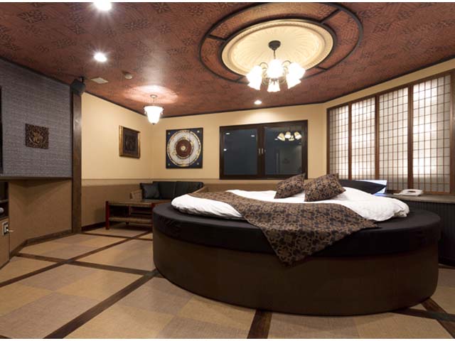 HOTEL 響(HIBIKI) 箱作