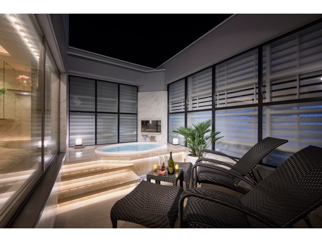 206　スイート ー 露天 