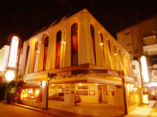 OLD SWING MUSIC STYLE HOTEL 