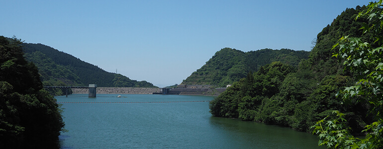 米泉湖(末武川ダム公園)
