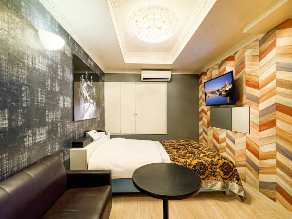 ☆Xmas~年末年始限定☆22時チェックイン、バリュールーム