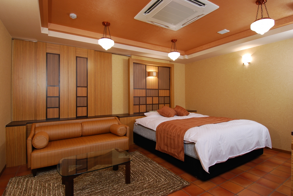 早イン宿泊プラン　朝食付　18時～翌11時