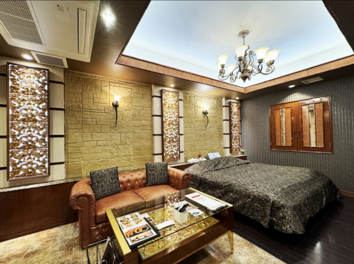 【カップルズ限定】★休日★特典付き【22時～チェックイン可】VIP・破格プラン「最大13時間滞在可」