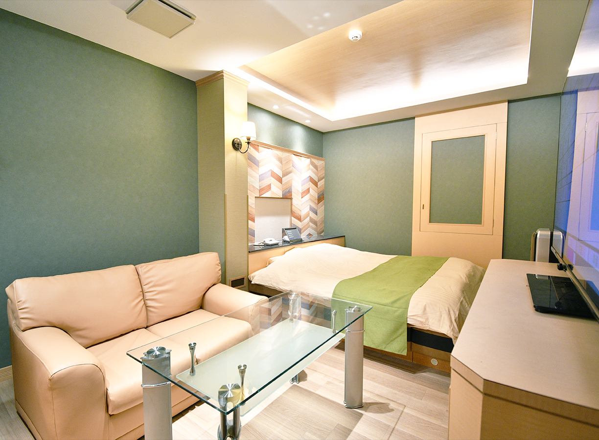 スタンダード宿泊プラン／18:00 in ～翌11:00【金曜・祝前日】