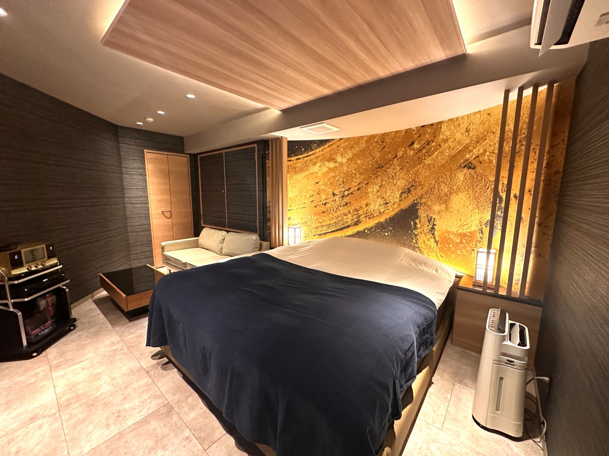 GW特別企画【ﾁｪｯｸｲﾝ18時～ﾁｪｯｸｱｳﾄ翌11時】カラオケ付き「スイートタイプ（禁煙）」