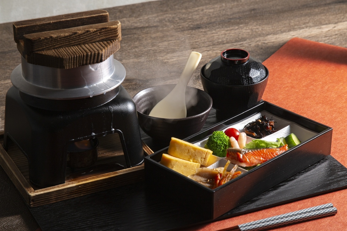 【プレミアム和朝食付き】ラドン含有人工温泉ゆったりプラン【喫煙】