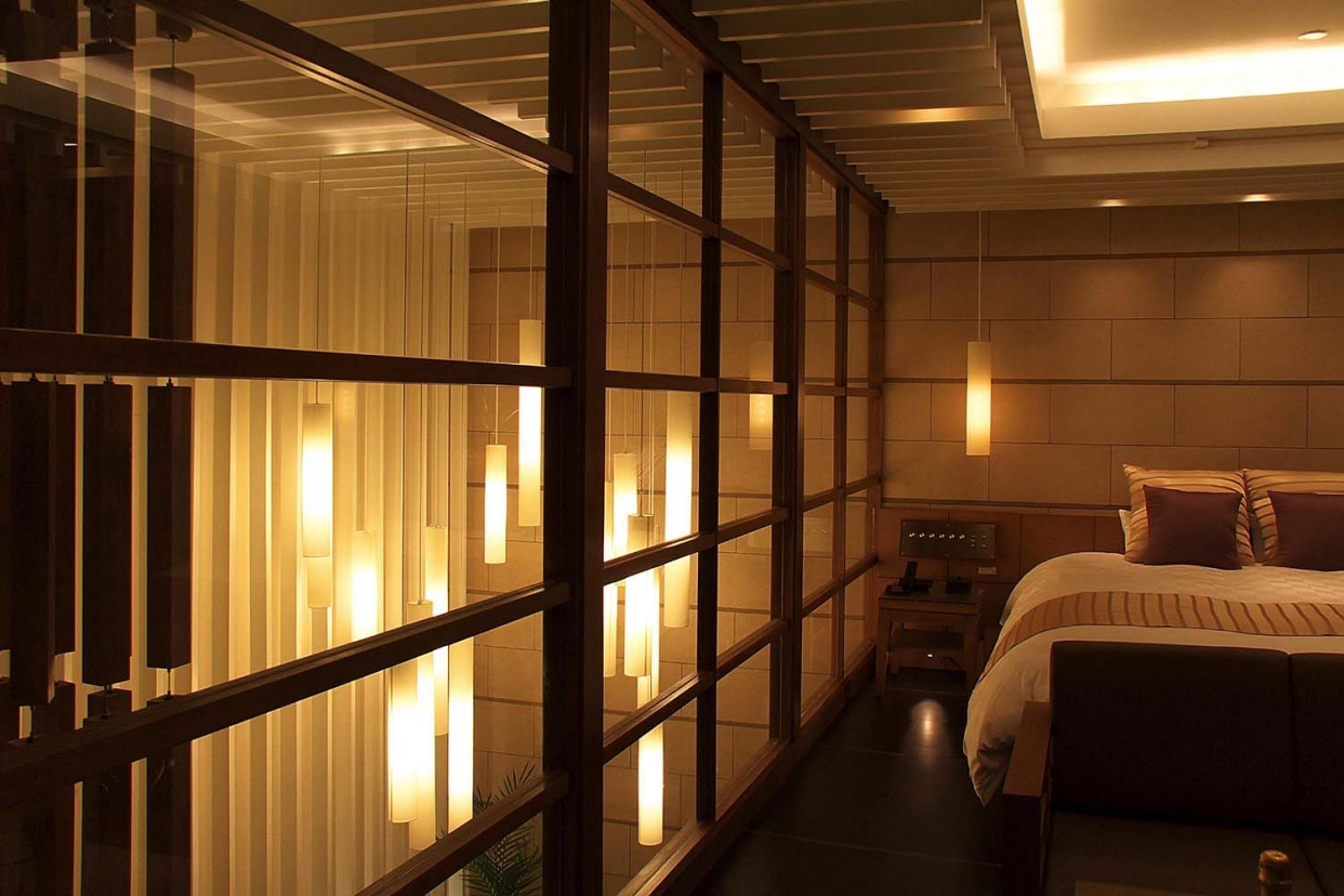 ＜125号室確約＞メゾネットSUITE【SMOKING】素泊まりプラン／15時～翌11時までご利用OK