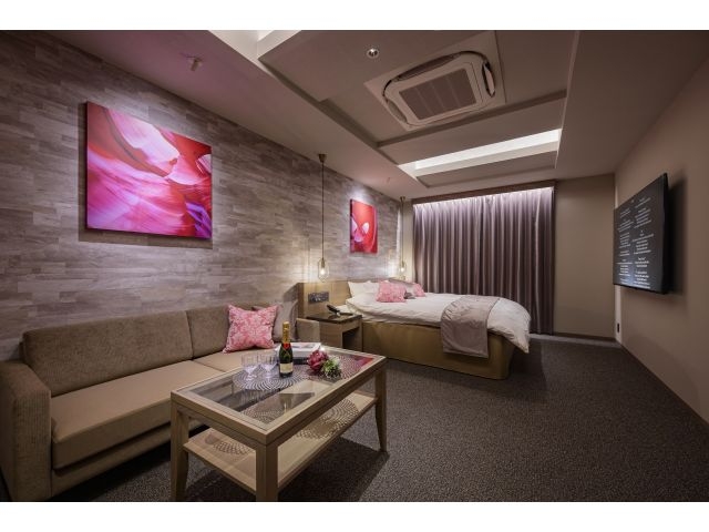 金曜日限定！ 宿泊プラン！お部屋タイプお任せ【スーペリアダブル以上確約】