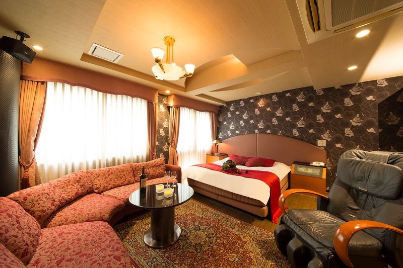 【ラグジュアリールーム】＜ 夕食・朝食付＞1泊選べる食事付き宿泊プラン／18:00in～翌12:00out